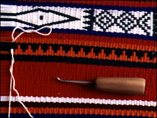 weaving with hook beater
